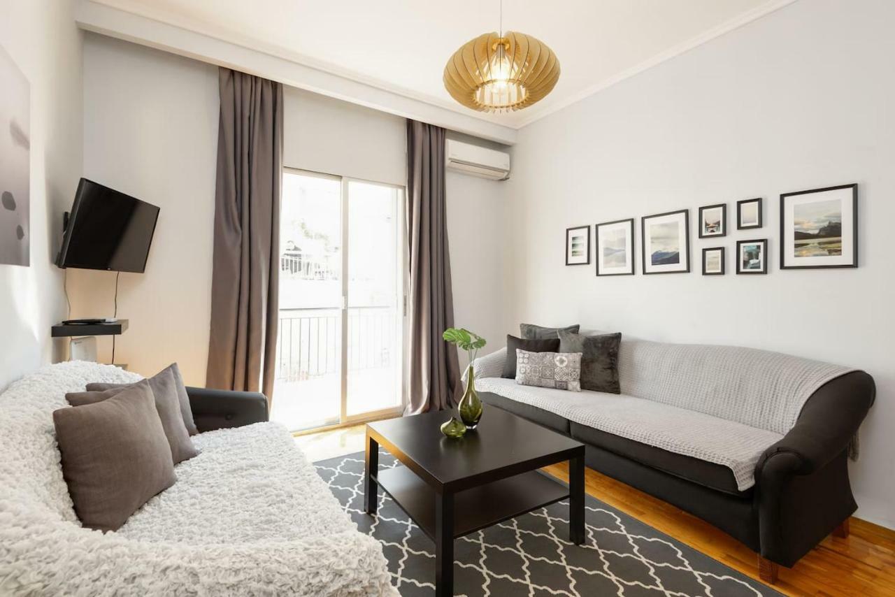 Upscale And Spacious 3Br Home 塞萨洛尼基 外观 照片